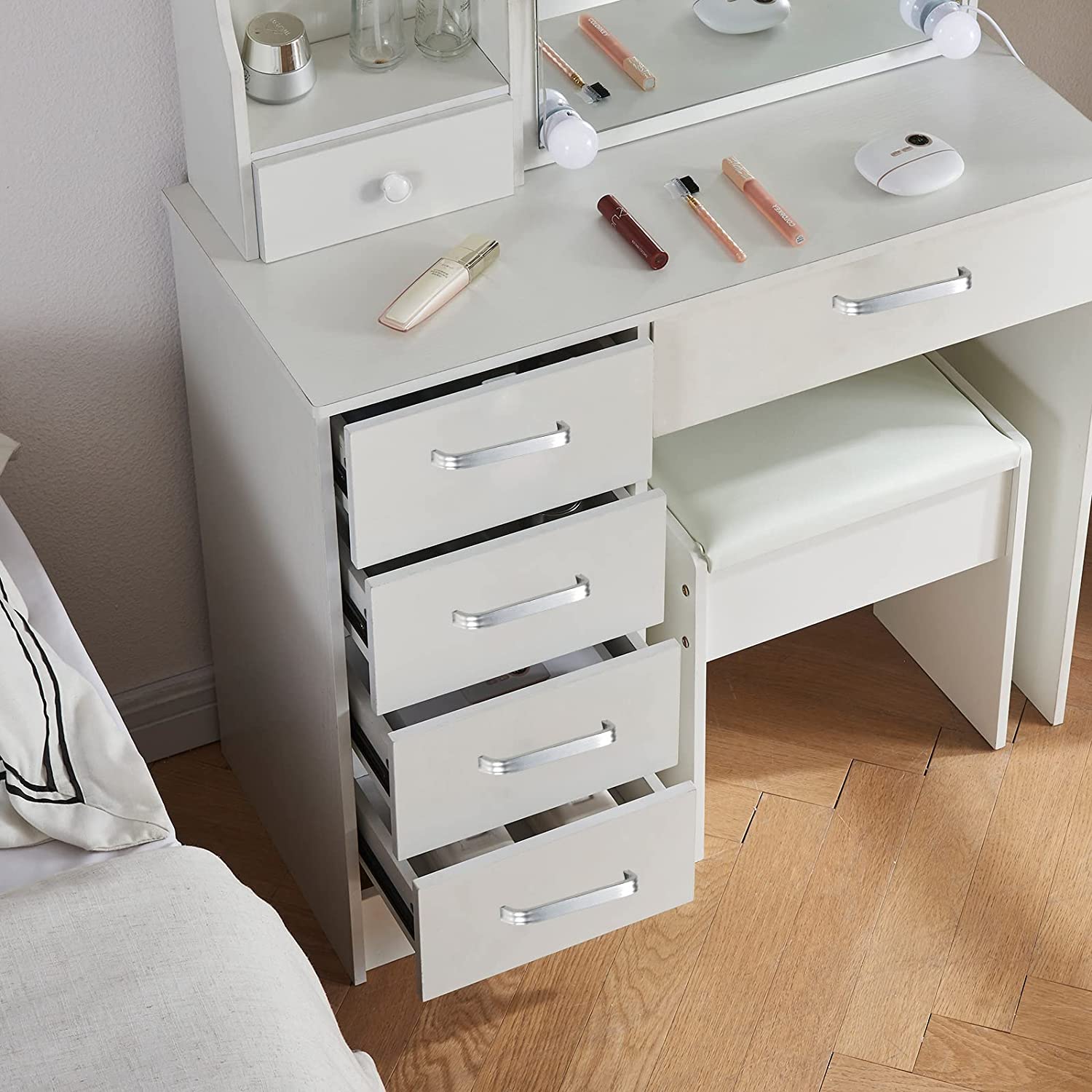 vanity desk