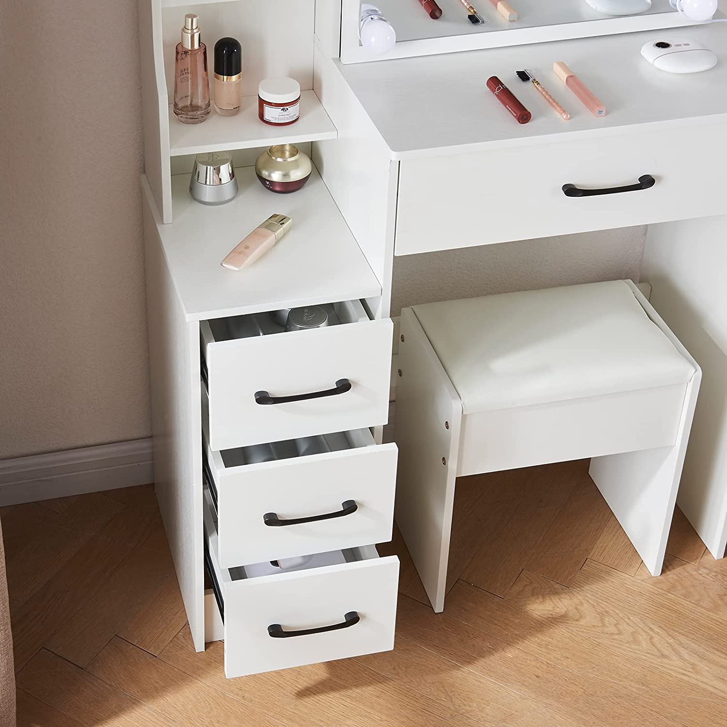 Modern Large Makeup Vanity Dressing Table Vanity Table Set with Lighted Mirror For Bedroom