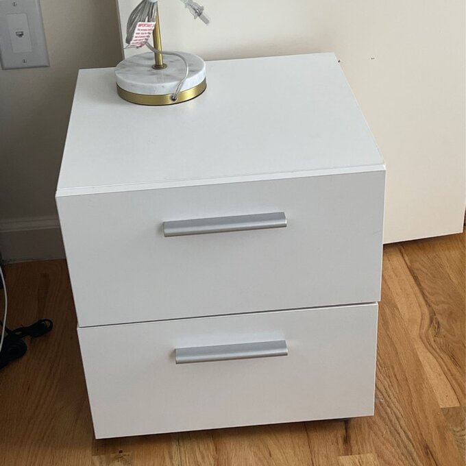 Simple Design White Night Stand for Bedroom
