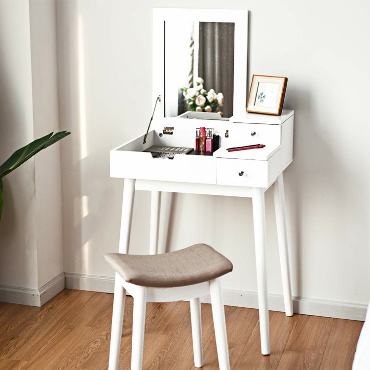 Aesthetic Free Standing Make Up Table With Chair