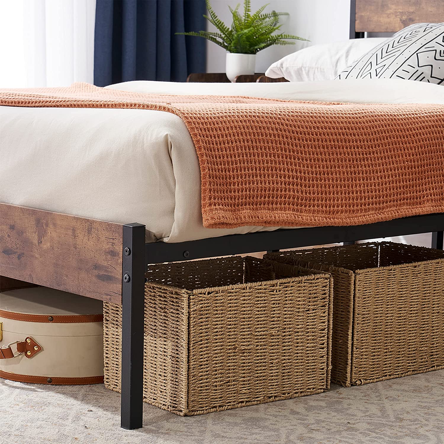 Rustic Vintage Customized Platform Queen Bed Frame with Wood Headboard